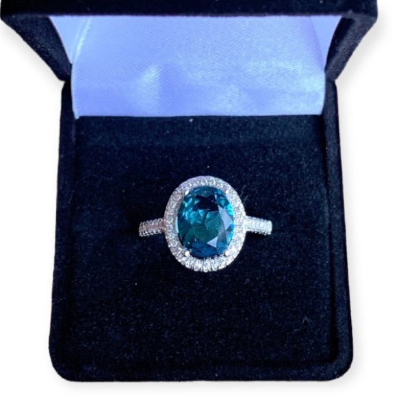 STERLING SILVER LONDON BLUE RING - Picture 4 of 9